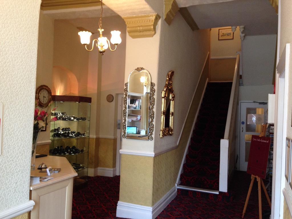 Grand Ash Hotel Llandudno Kültér fotó